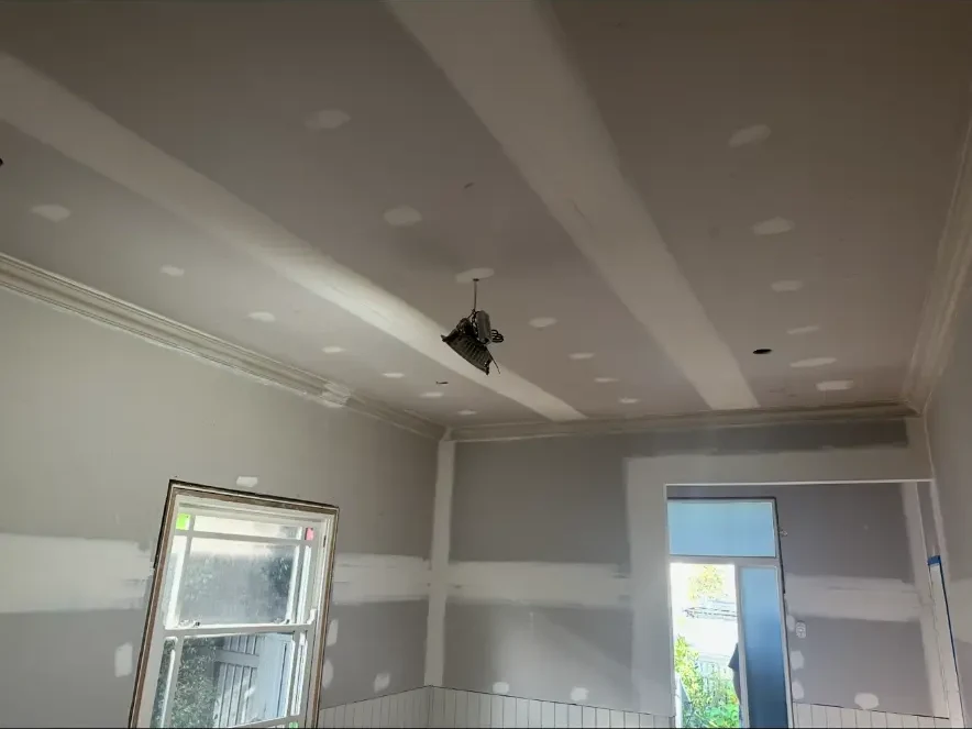 Plastering project 5 by Hole In One Plastering